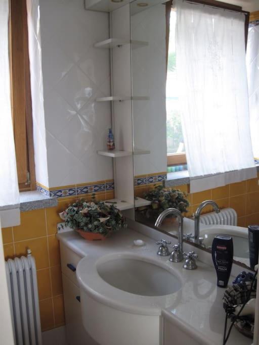 Villa Mit Whirlpool Und Phantastischer Aussicht Capoliveri  Exterior photo